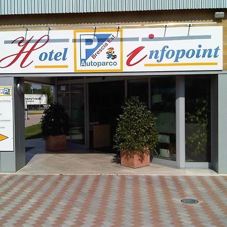 Hotel Santa Giulia Castenedolo Екстериор снимка