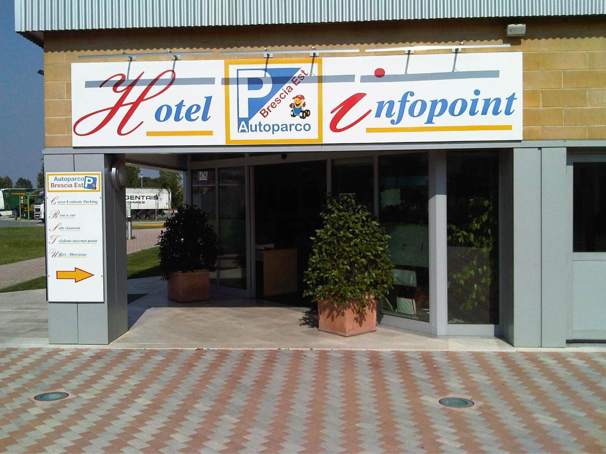 Hotel Santa Giulia Castenedolo Екстериор снимка