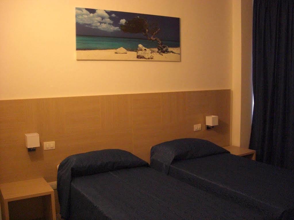 Hotel Santa Giulia Castenedolo Екстериор снимка